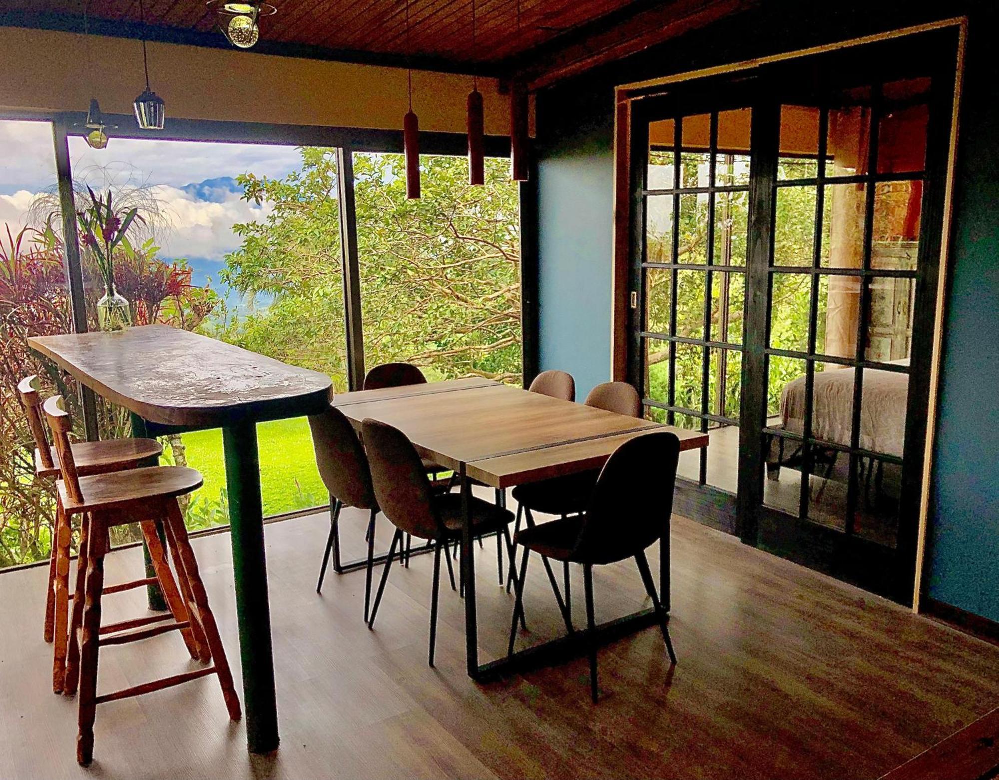 Bed and Breakfast El Refugio La Brisa Del Diablo Валье-Орнито Экстерьер фото