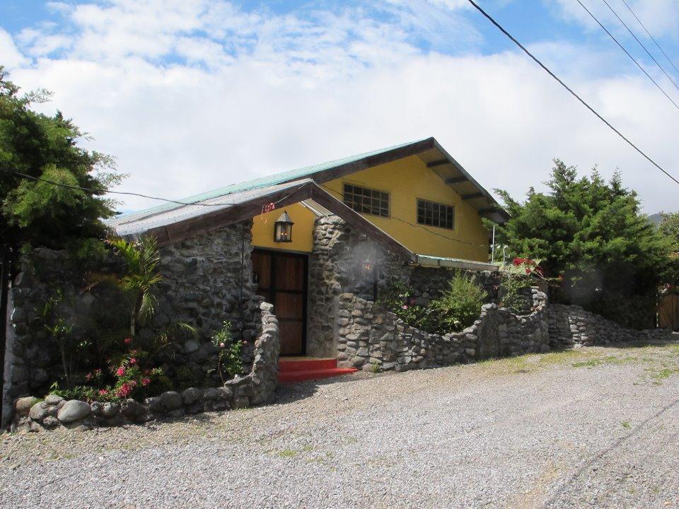 Bed and Breakfast El Refugio La Brisa Del Diablo Валье-Орнито Экстерьер фото